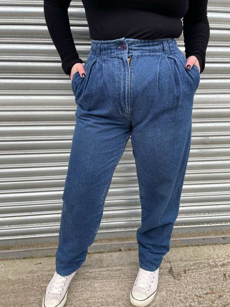 1980s High Waist Medium Wash Mum Jeans. UK 10-12. – Toxic Vintage