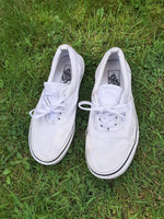 Cream Canvas Vans Classic Trainers. UK 6.
